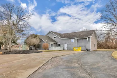 14006 W Lake Road, Vermilion, OH 44089 - Photo 30