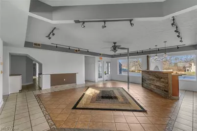 14006 W Lake Road, Vermilion, OH 44089 - Photo 8