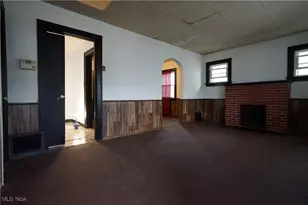 1216 Maryland Ave SW, Canton, OH 44710 - Photo 4