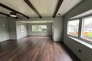 1812 Danbury Ave, Wellsville, OH 43968 - Photo 18