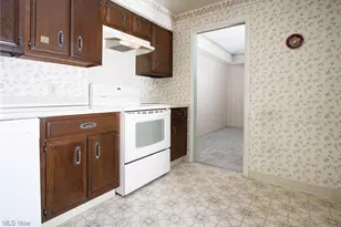 12550 Lake Ave, Oakwood, OH 44107 - Photo 12