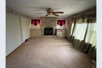 3858 Easton Street NE, Canton, OH 44721 - Photo 4
