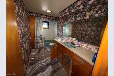 3858 Easton Street NE, Canton, OH 44721 - Photo 6