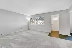 30350 Twin Lakes Dr, Wickliffe, OH 44092 - Photo 6