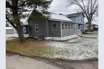 402 Kinzel Avenue, Zanesville, OH 43701 - Photo 2