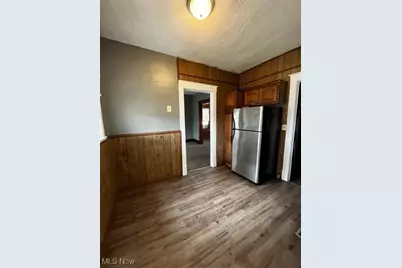 69 S Dunlap Avenue, Youngstown, OH 44509 - Photo 6