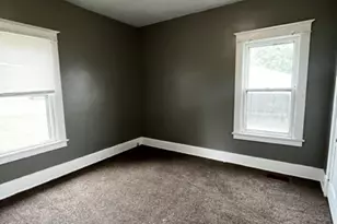 69 S Dunlap Ave, Youngstown, OH 44509 - Photo 8