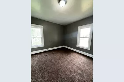 69 S Dunlap Avenue, Youngstown, OH 44509 - Photo 10