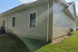 654 Treadway Blvd, Sheffield Lake, OH 44054 - Photo 20