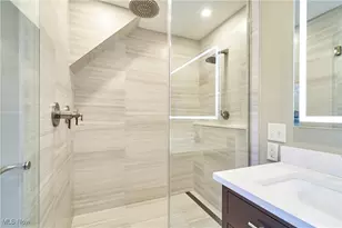 408 Regalstone Ln, Copley, OH 44321 - Photo 22