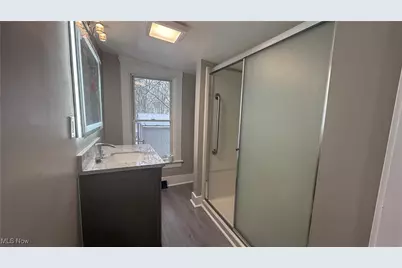 988 East Avenue SE, Warren, OH 44484 - Photo 6