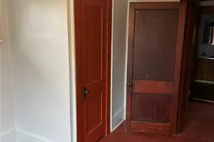 864 Forrest Dr, Akron, OH 44306 - Photo 12