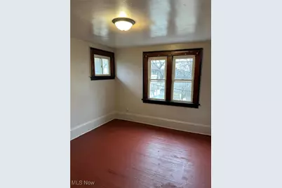 864 Forrest Drive, Akron, OH 44306 - Photo 10