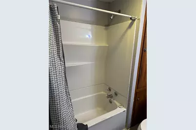 864 Forrest Drive, Akron, OH 44306 - Photo 22