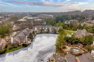 3636 Sparrow Pond Cir, Bath, OH 44333 - Photo 2