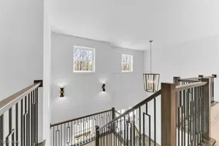 805 Club Dr W, Aurora, OH 44202 - Photo 4