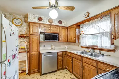 1986 Liberty Road, Stow, OH 44224 - Photo 8