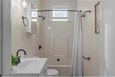 62 E High Street, Alliance, OH 44601 - Photo 30