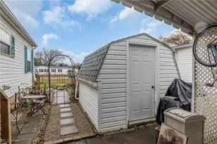 140 Luxor Ln, Amherst, OH 44001 - Photo 30