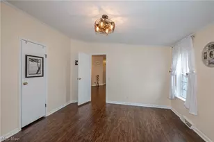 140 Luxor Ln, Amherst, OH 44001 - Photo 24