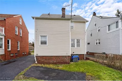 1898 Powell Avenue, Loveland, OH 44118 - Photo 6