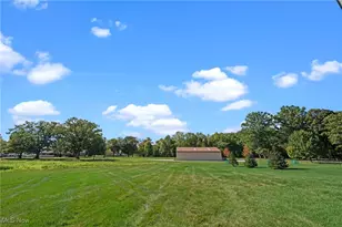 8924 Leatherleaf Dr, Columbia Station, OH 44028 - Photo 20