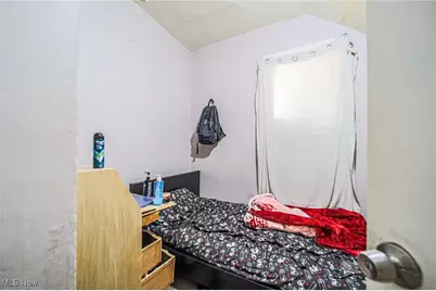 210 W 4th Street, Dover, OH 44622 - Photo 14