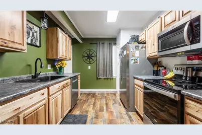 1825 Euclid Ave, Zanesville, OH 43701 - Photo 6