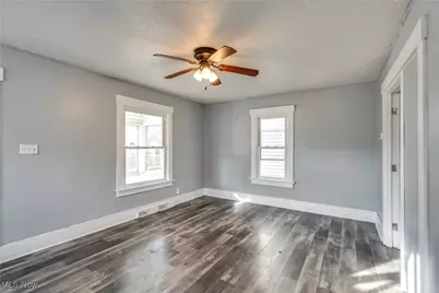 1520 Bryan Avenue SW, Canton, OH 44706 - Photo 6