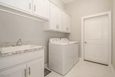 6029 Coventry Circle, Huron, OH 44839 - Photo 14