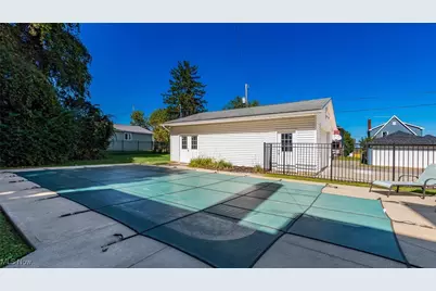 641 Fairmont Ave, Zanesville, OH 43701 - Photo 38