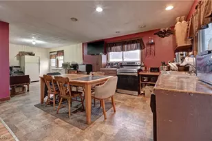 4980 Beagle Club Road SW, Newcomerstown, OH 43832 - Photo 2