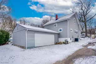 2643 Monroe St, Lakemore, OH 44250 - Photo 4