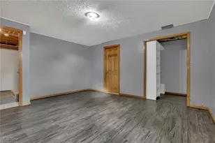 390 Spring Valley Dr, Zanesville, OH 43701 - Photo 38