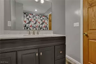 390 Spring Valley Dr, Zanesville, OH 43701 - Photo 34