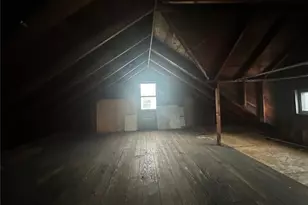 1476 Clermont Rd, Loveland, OH 44110 - Photo 20