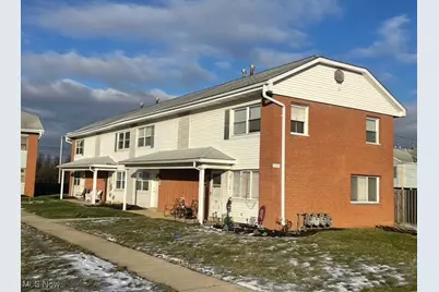 129 Buckeye Circle, Columbus, OH 43217 - Photo 1