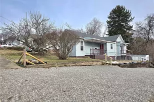 478 Warwick Ave, Zanesville, OH 43701 - Photo 2