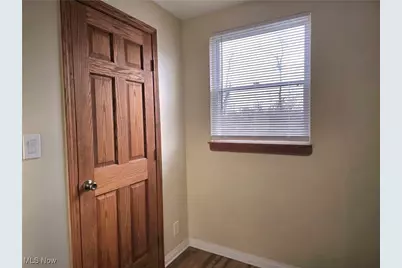 478 Warwick Avenue, Zanesville, OH 43701 - Photo 6