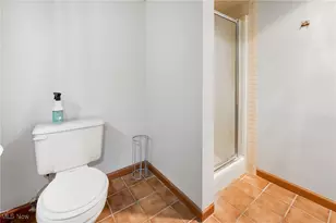 2685 Chaucer Dr NE, Canton, OH 44721 - Photo 36