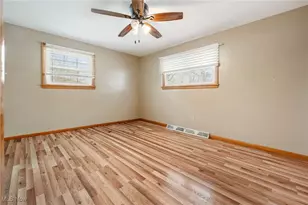 2685 Chaucer Dr NE, Canton, OH 44721 - Photo 20