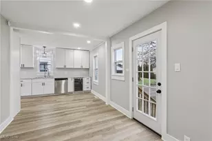 133 N Pearl St, Columbiana, OH 44408 - Photo 10