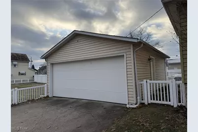 639 4th Street NW, New Philadelphia, OH 44663 - Photo 46