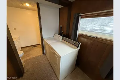 639 4th Street NW, New Philadelphia, OH 44663 - Photo 16