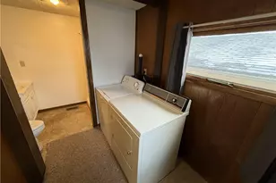 639 4th St NW, New Philadelphia, OH 44663 - Photo 16