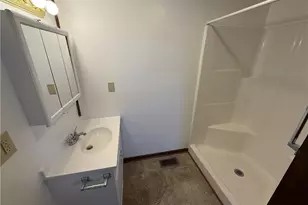 639 4th St NW, New Philadelphia, OH 44663 - Photo 18