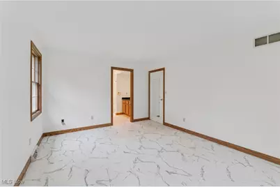 276 S Bayshore Drive, Columbiana, OH 44408 - Photo 22