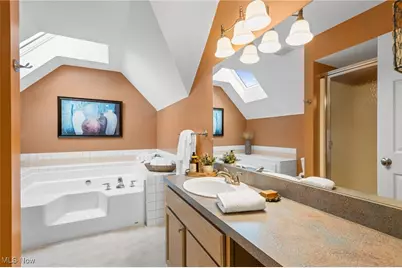 9026 Twin Hills Parkway #12F, Twinsburg, OH 44087 - Photo 28