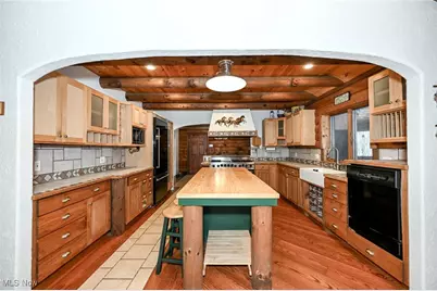 3870 Sleepy Hollow Road, Brunswick, OH 44212 - Photo 8