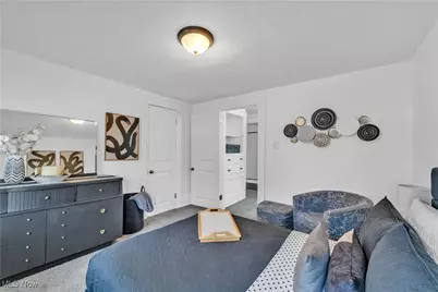 669 N Way Street, Barberton, OH 44203 - Photo 18